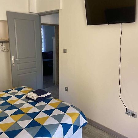 Maison Cosy Centre De Ним Екстериор снимка